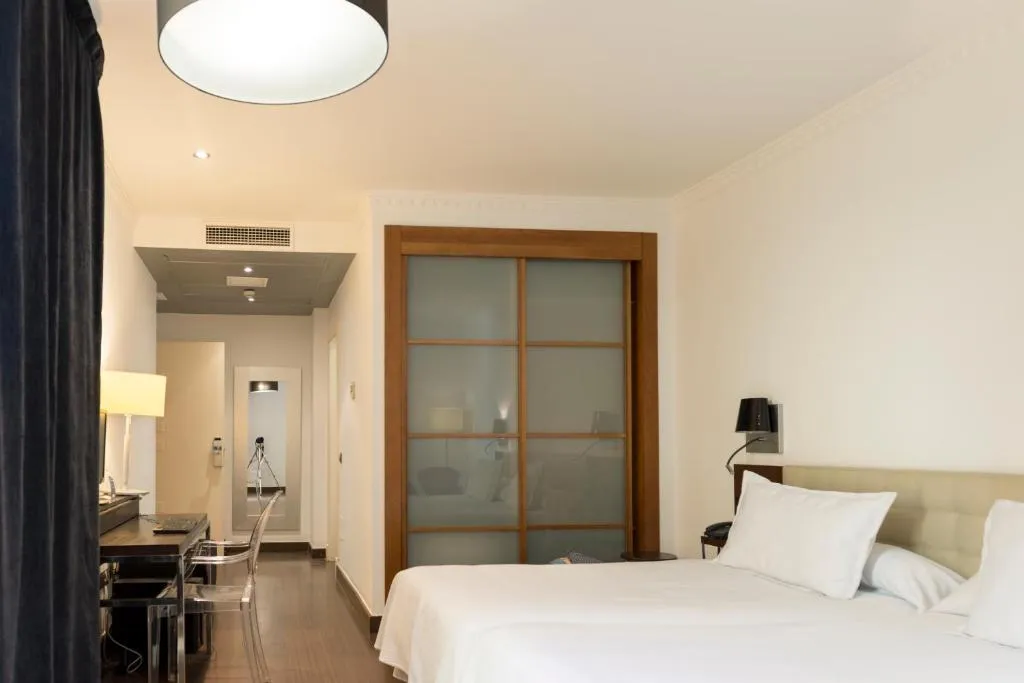 TWIN INNER Room, Catedral Almeria, Costa Almeria