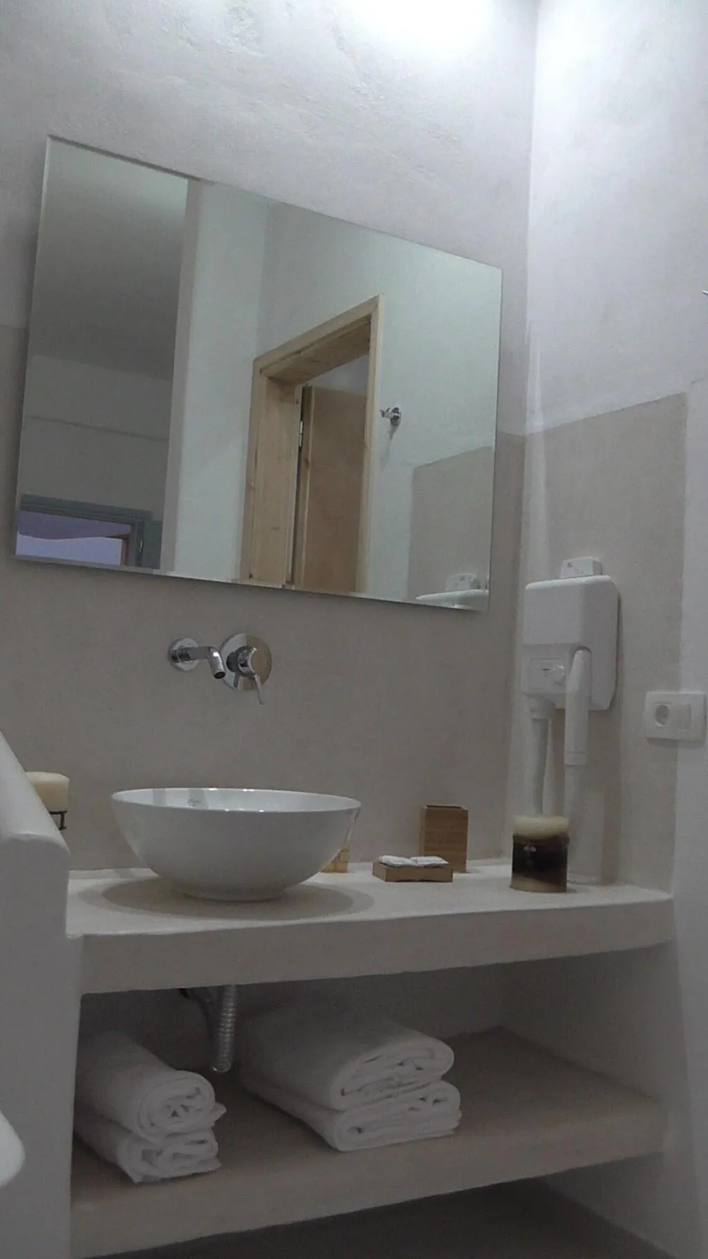 Room, Daylight, Santorini