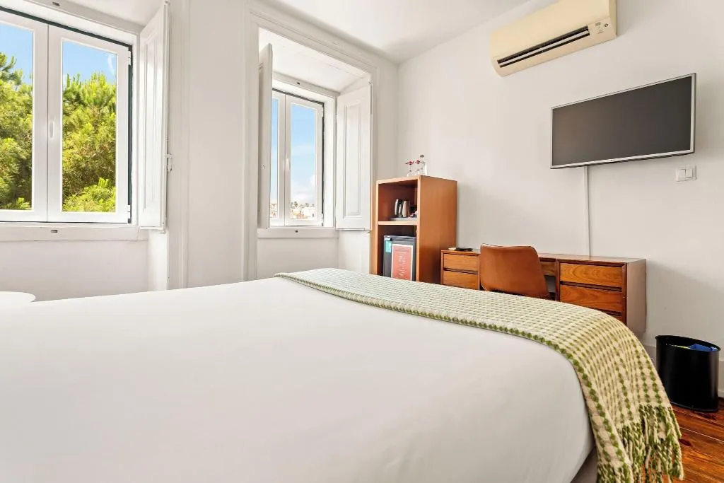 FAMILY ROOM TWO QUEEN BEDS Room, Casa Do Jasmim By Shiadu, Lisbon