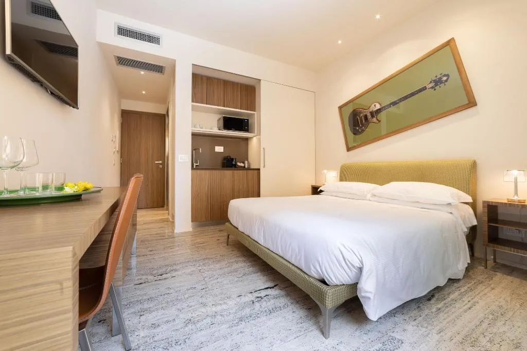 Room, Le Stanze Degli Amidei, Florence