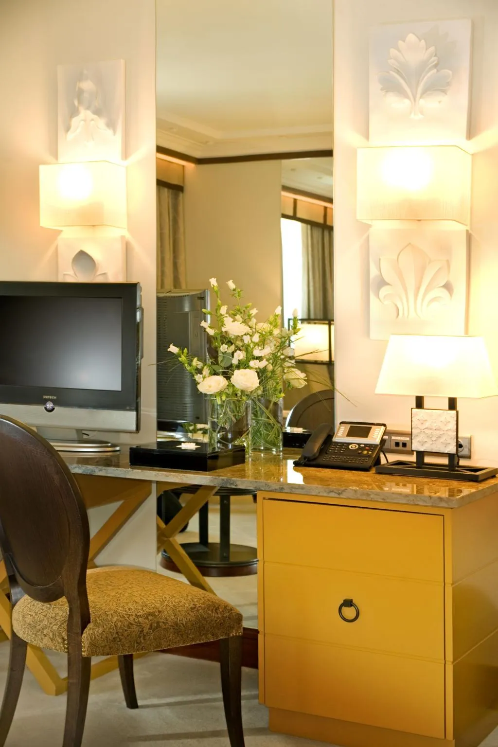Double or Twin SUPERIOR Room, Grande Real Villa Italia Hotel & Spa, Lisbon