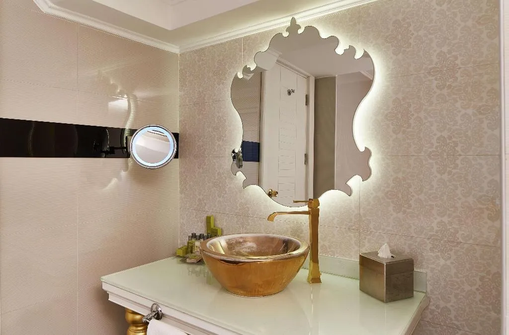 Room, DoubleTree By Hilton Izmir Alsancak, Izmir