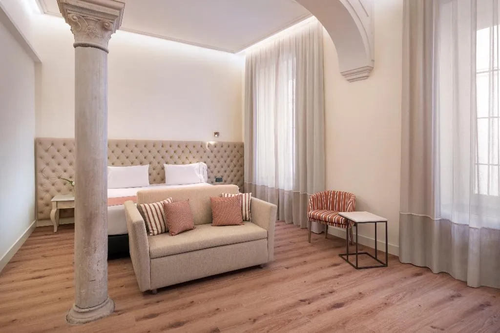 JUNIOR SUITE STANDARD Room, Eurostars Sevilla Boutique, Seville