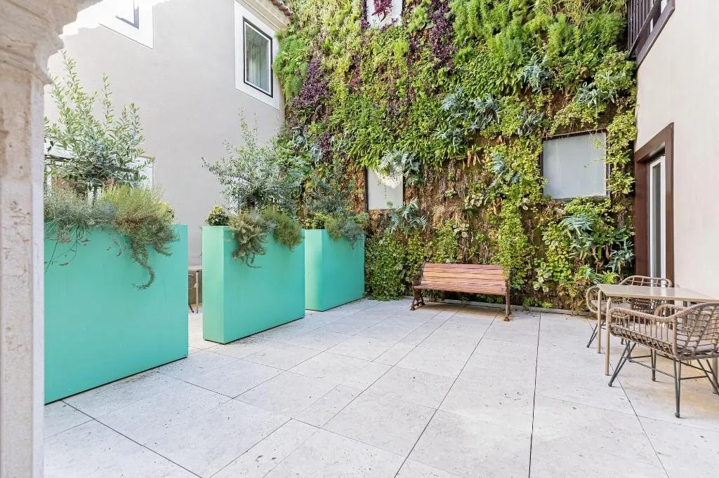 Terrace, Santiago De Alfama - Boutique Hotel, Lisbon