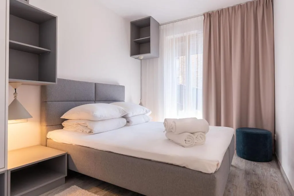 Room, City Lights Apartments, Krakow