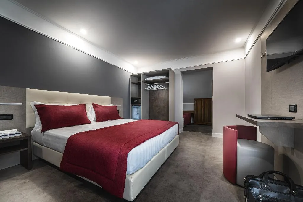JUNIOR SUITE STANDARD Room, Hotel Varese, Rome