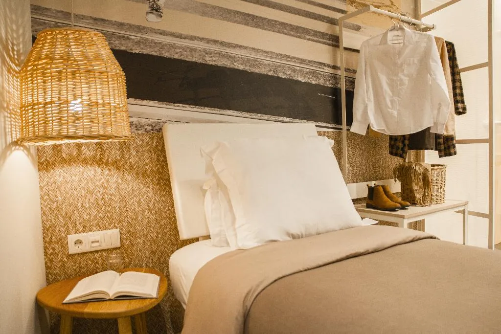 SINGLE STANDARD Room, Room Select Liberdade, Lisbon