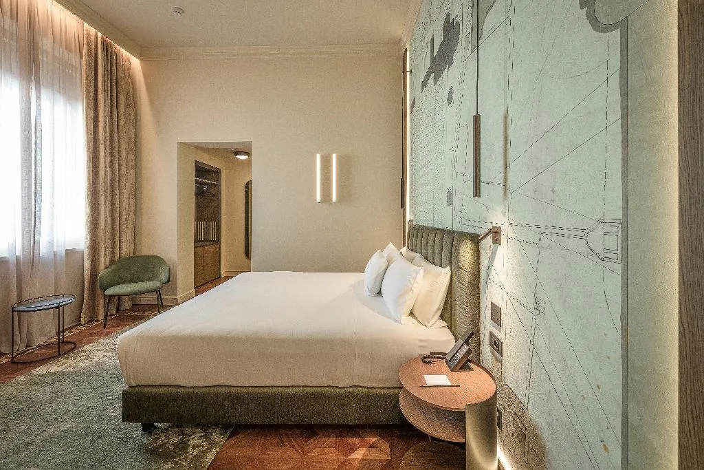 Double or Twin DELUXE Room, Palazzo Montebello, Florence
