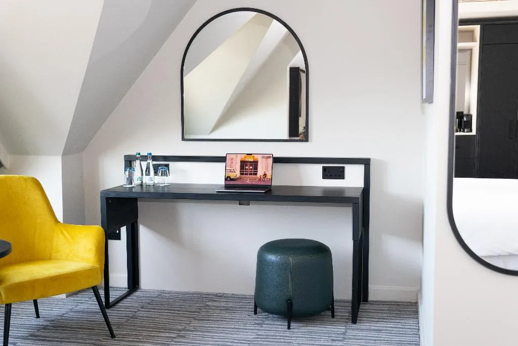 DOUBLE EXECUTIVE Room, Leonardo Hotel Dublin Christchurch, Dublin