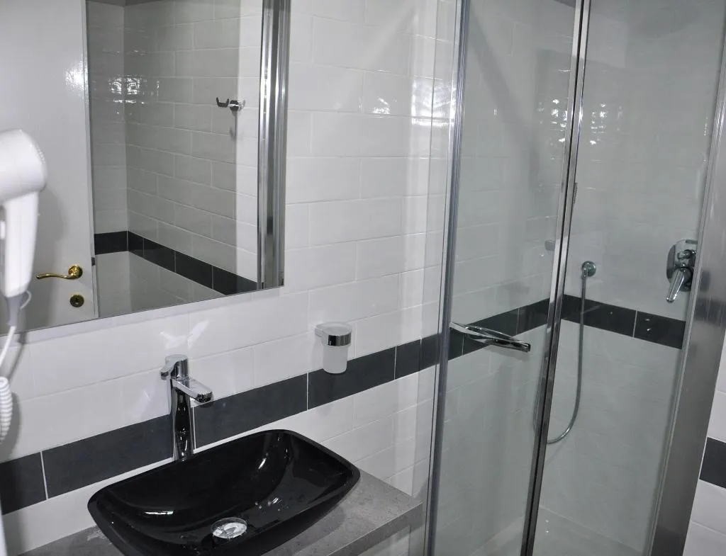 Room, Firenze 32, Naples