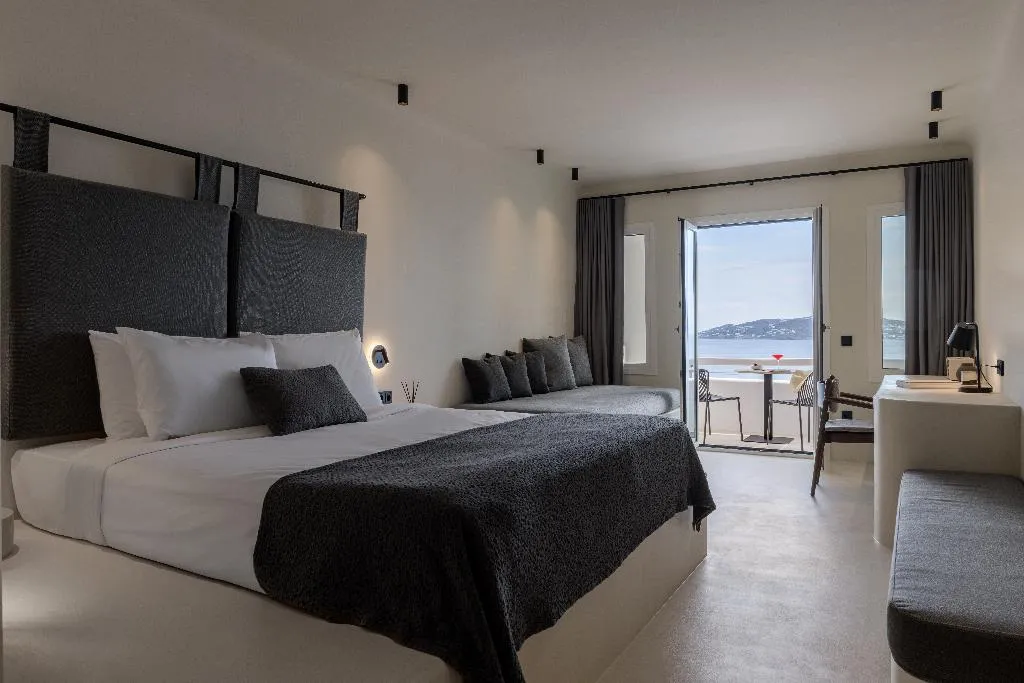 Double or Twin DELUXE SEA VIEW Room, Rocabella Mykonos Hotel, Mykonos