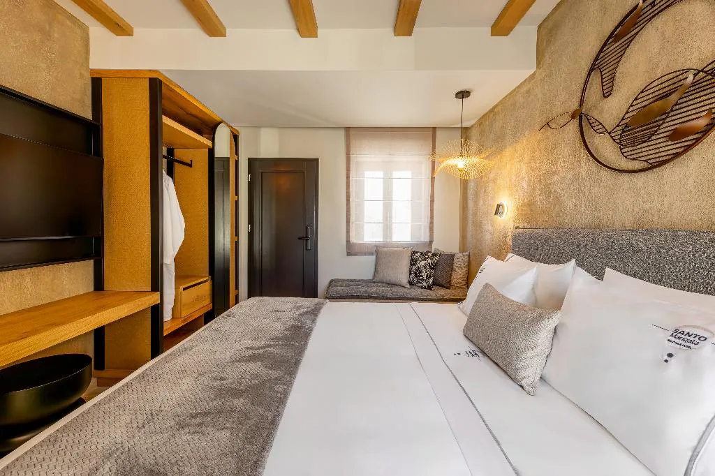Room SUPERIOR TWO DOUBLE BEDS Room, Santo Mangata Boutique Hotel & Spa, Santorini