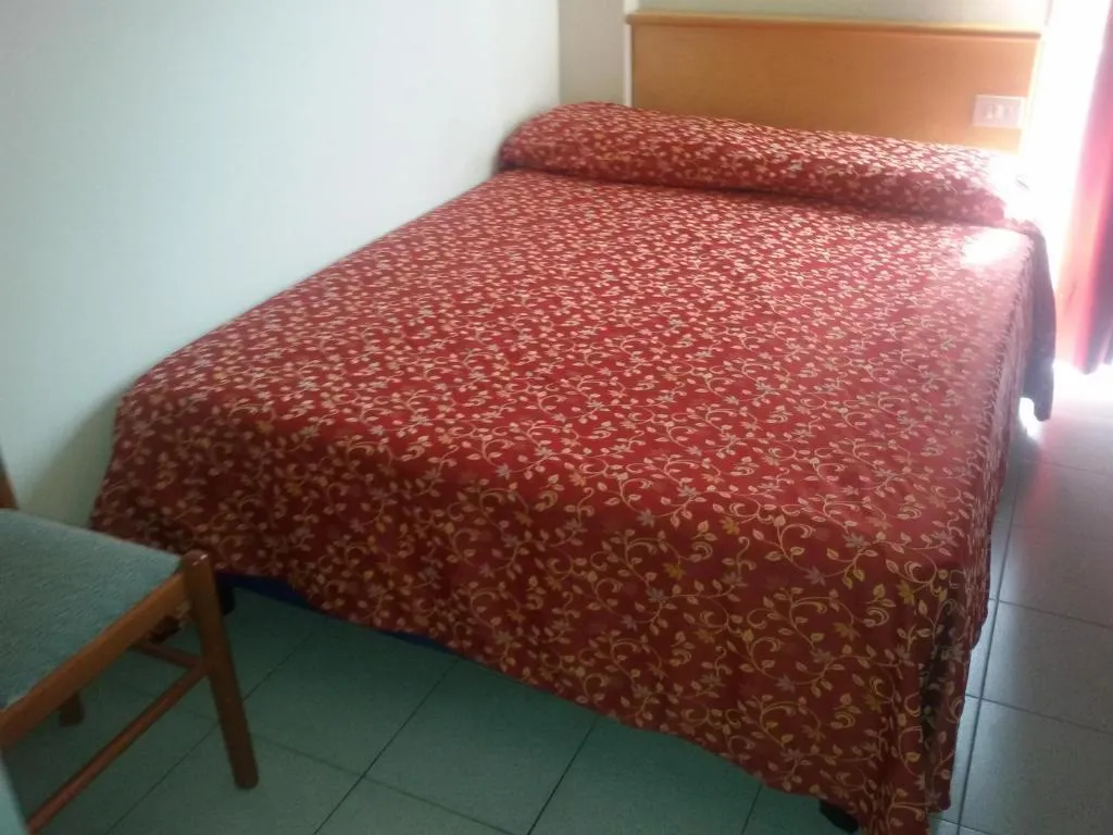 SINGLE STANDARD Room, Sporting Baia Dependence Villa Athena, Catania