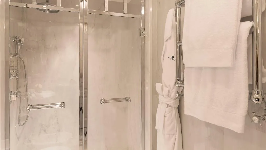 DOUBLE EXECUTIVE Room, Hotel Lungarno, Florence