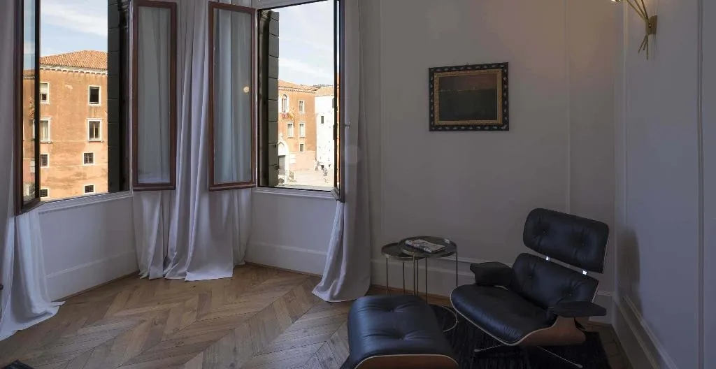APARTMENT WITH JACUZZI Room, Palazzo Paruta, Venice
