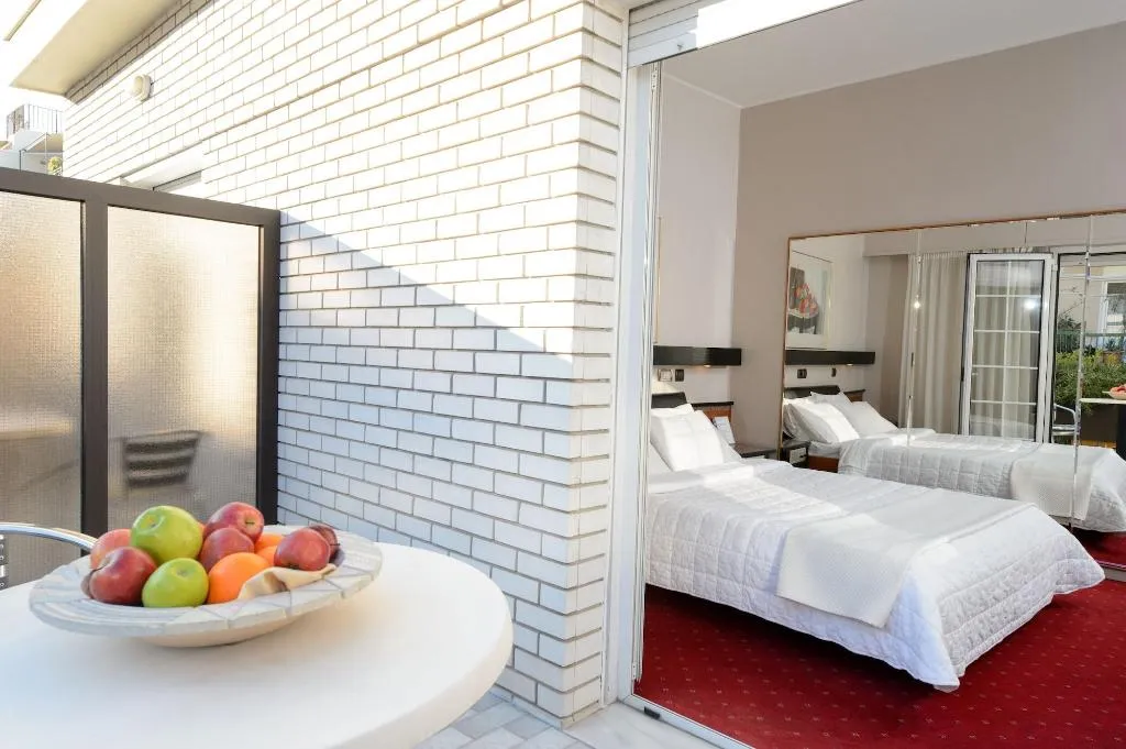 Room, Victory Inn, Athens