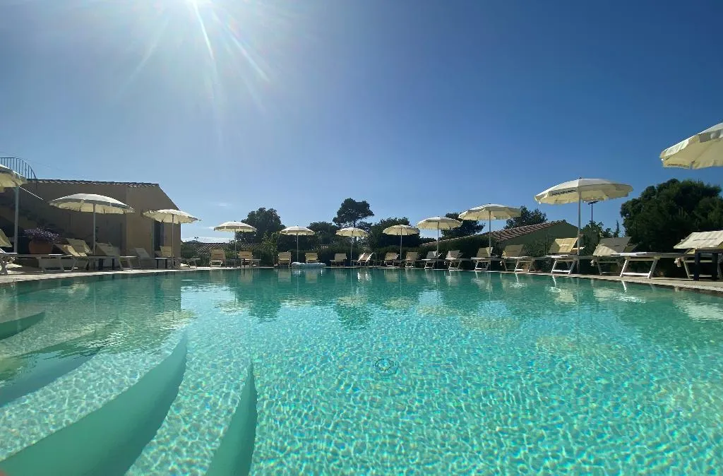 Pool, Cala Mirto Hotel, Olbia