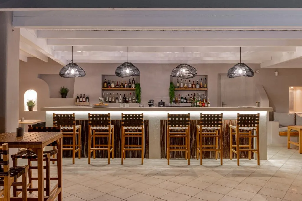 Bar, Marillia Village, Santorini