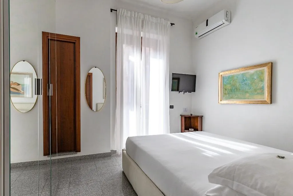 QUADRUPLE STANDARD Room, Aiello Suites Milan, Milan