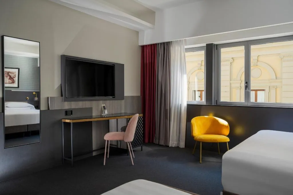 Room, Athenaeum, Florence