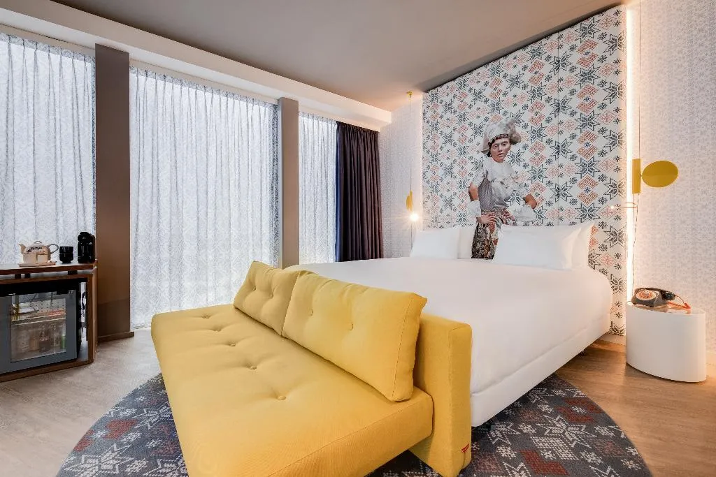 DOUBLE PREMIUM Room, nhow Amsterdam RAI, Amsterdam