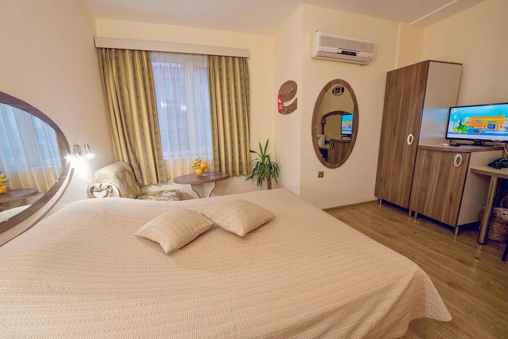 DOUBLE STANDARD Room, Hotel Color Varna, Varna
