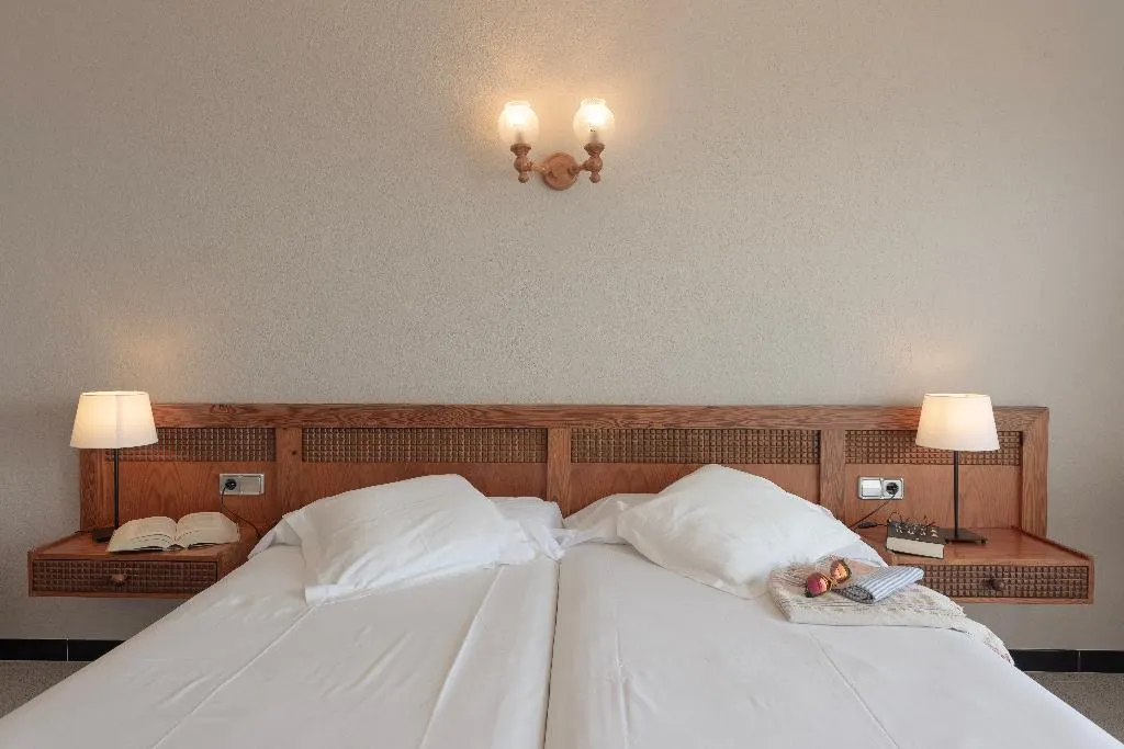 Room, Baronia, Majorca