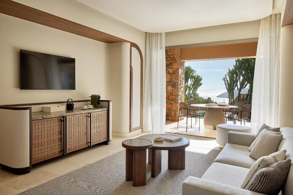 SUITE TWO BEDROOMS Room, Daios Cove, Crete
