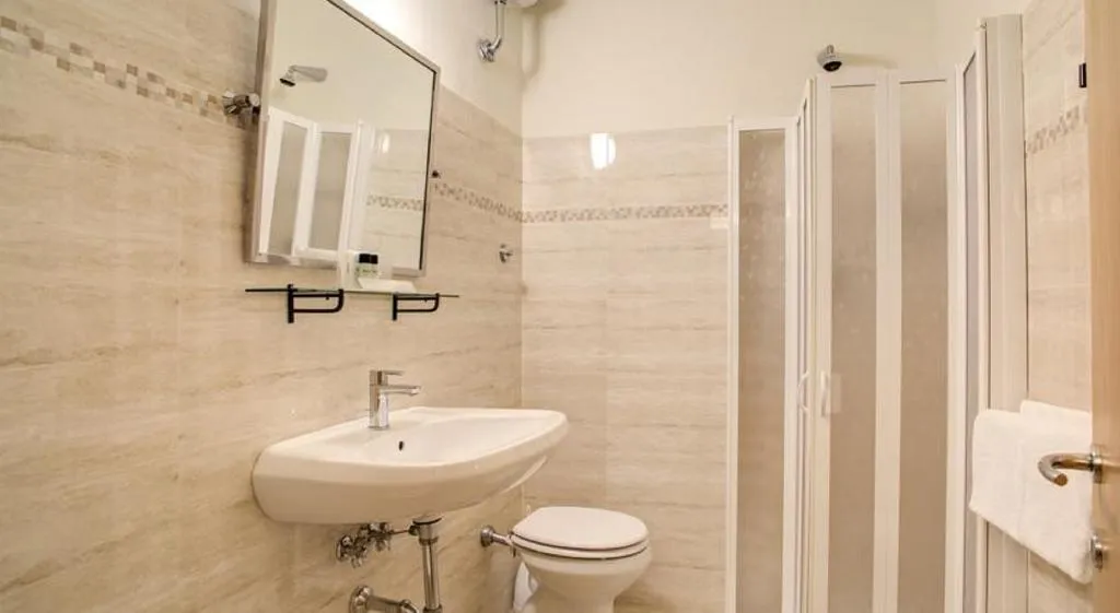 DOUBLE STANDARD Room, Delle Nazioni, Florence