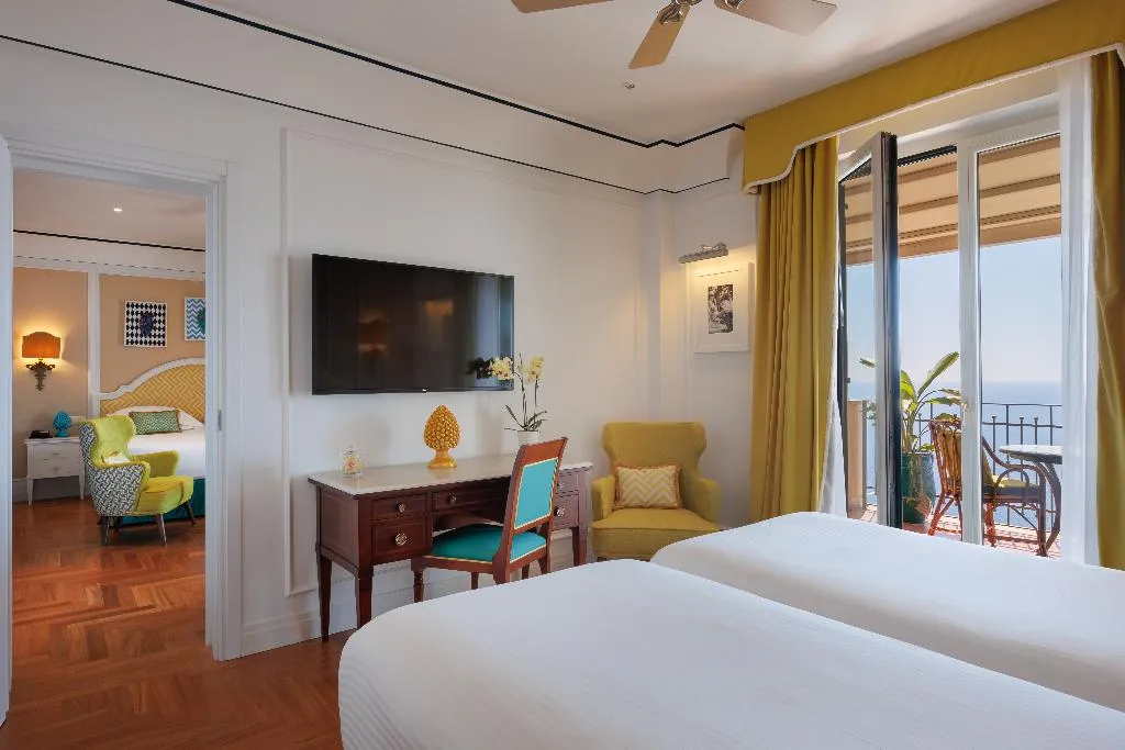 FAMILY ROOM WITH TERRACE Room, Grand Hotel San Pietro, Taormina