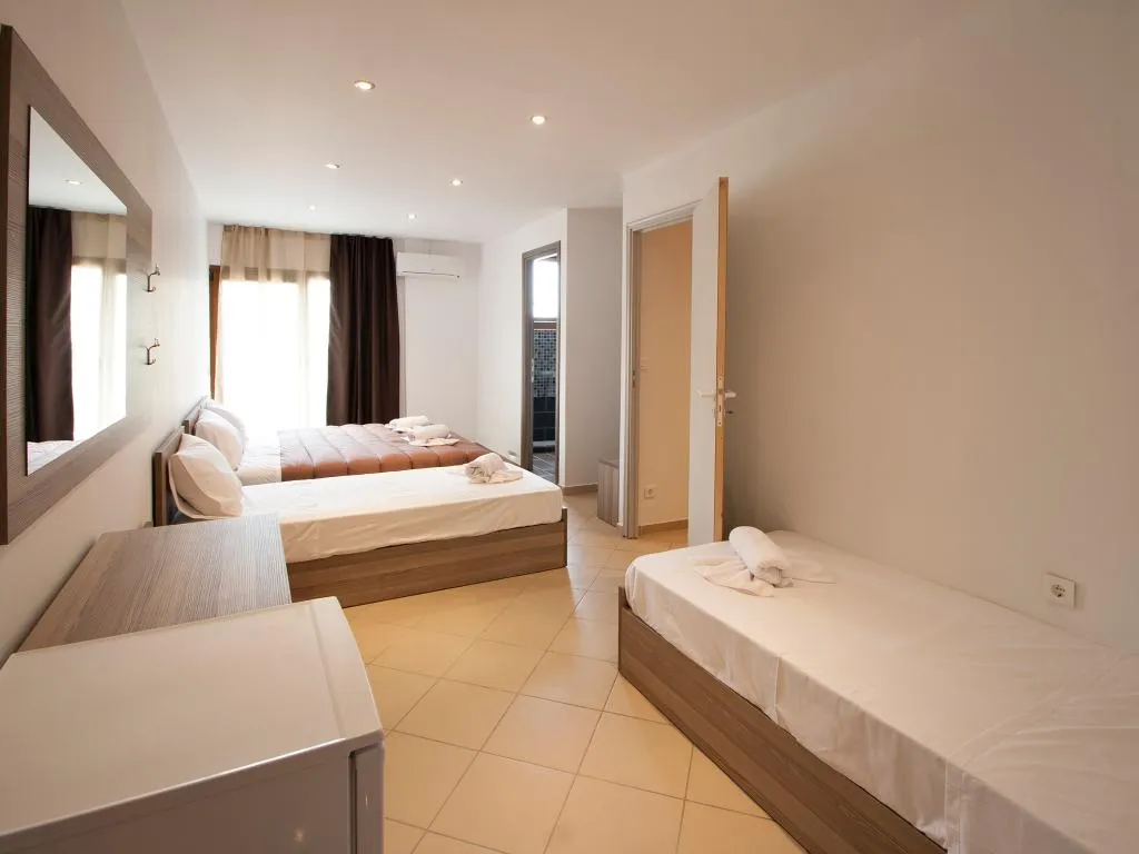 Room, Pension Pineapple, Skiathos