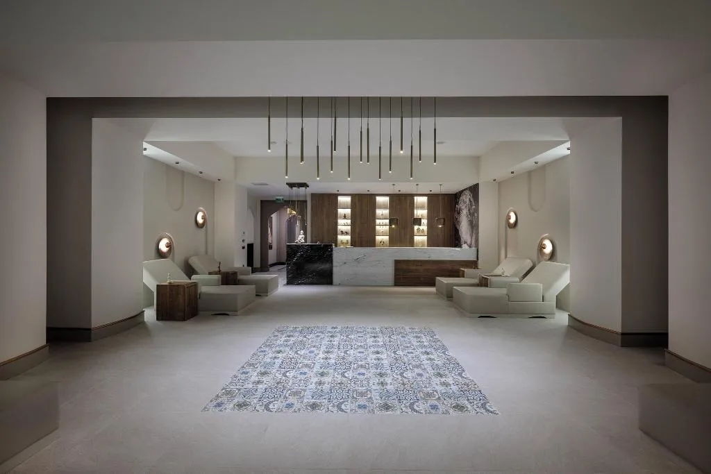 Sports and Entertainment, Side Premium, Antalya