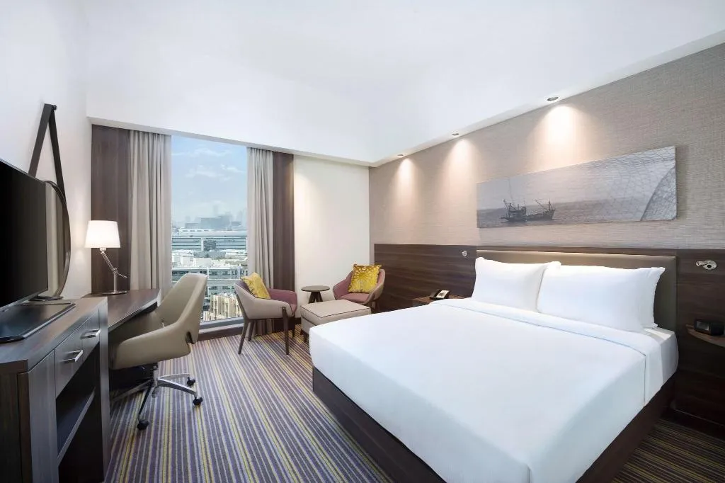 Room, Hampton by Hilton Dubai Airport, Dubai