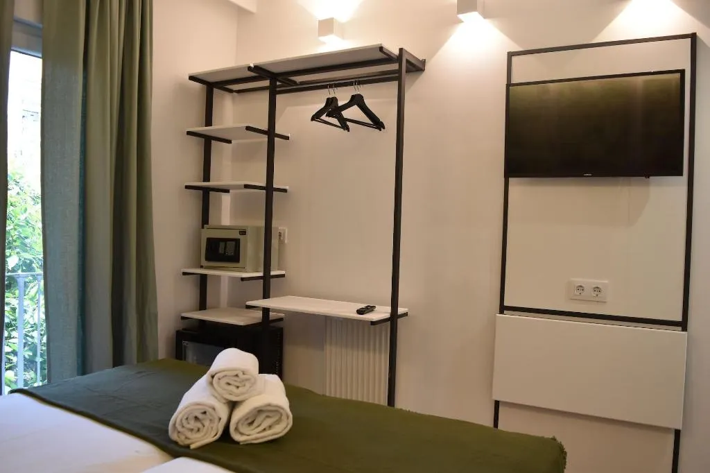 TWIN WITH BALCONY Room, Casp Green House, Barcelona