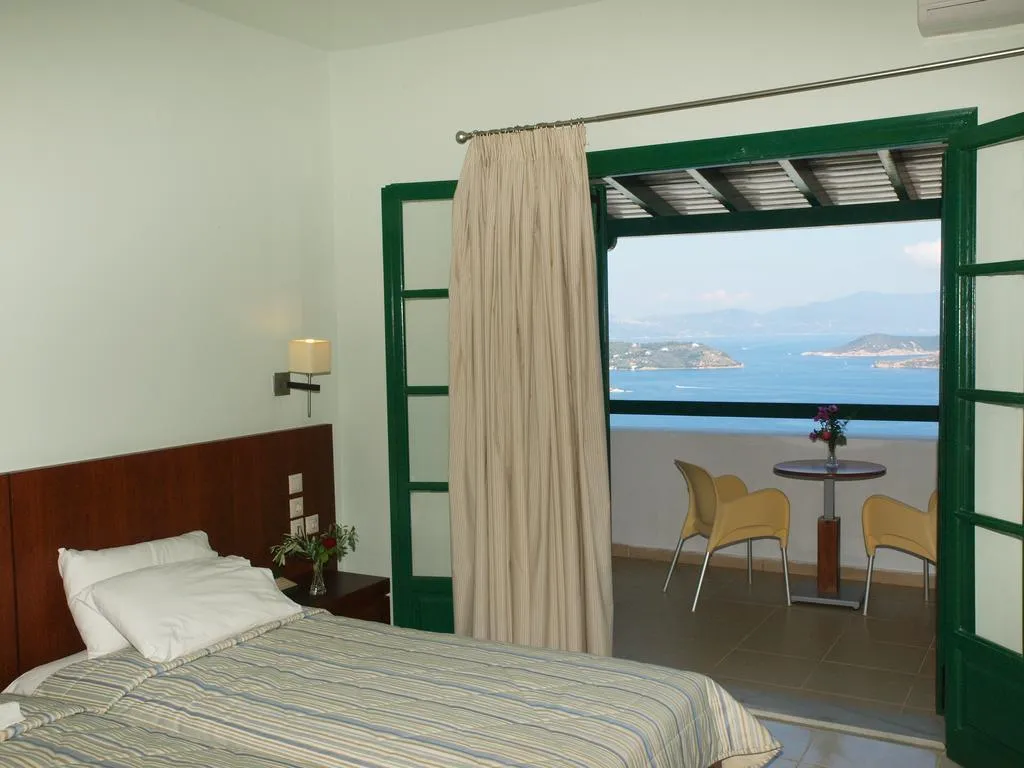Double or Twin SEA VIEW Room, Skiathos Club Hotel & Suites, Skiathos
