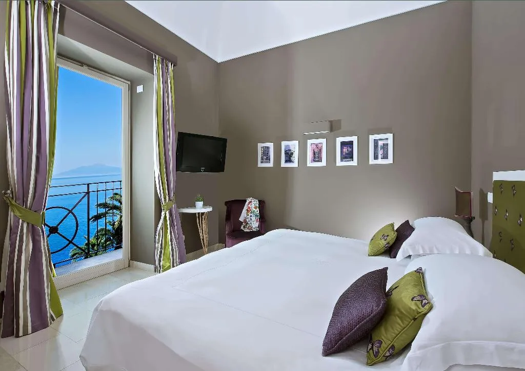 Room, Villa Marina Capri Hotel & Spa, Naples