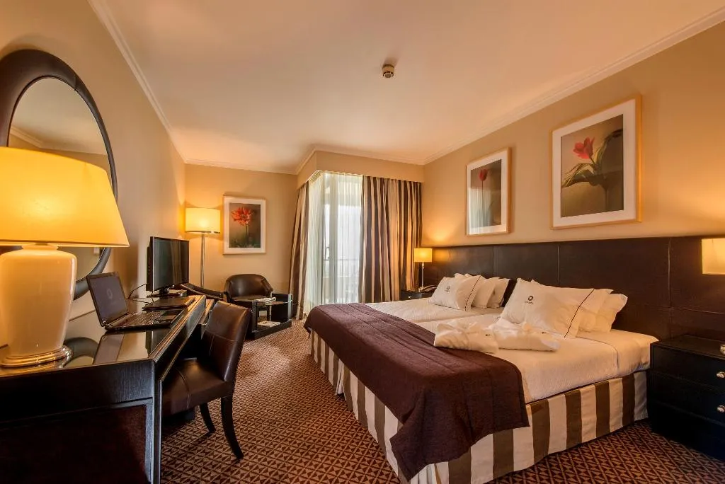 Double or Twin SUPERIOR SEA VIEW Room, Solverde Spa & Wellness Center, Porto