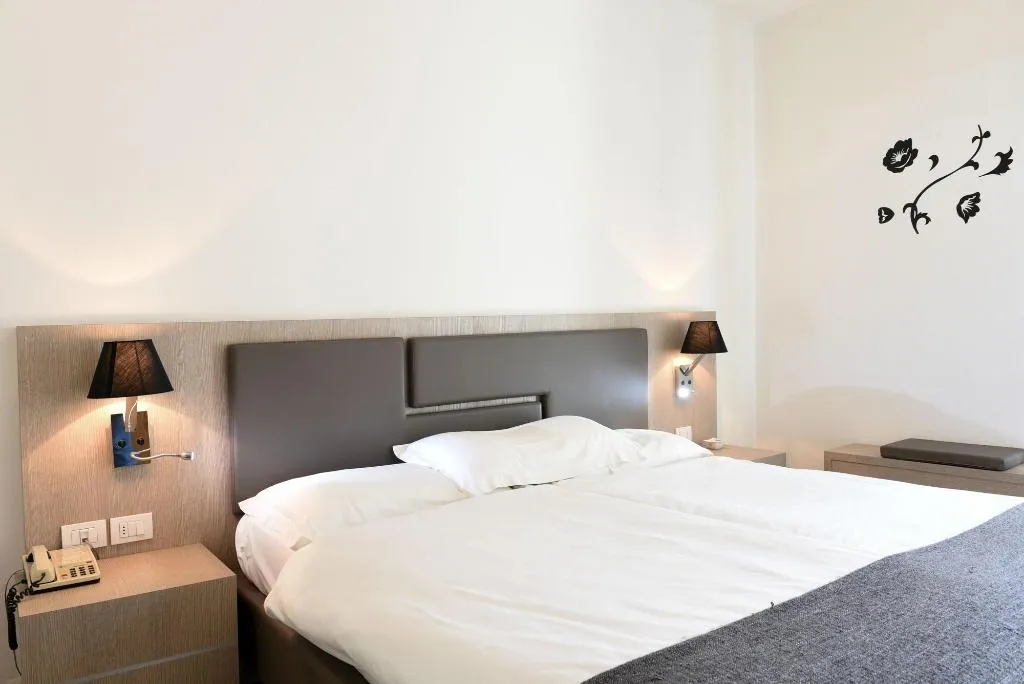 Room, Hotel Venezia, Milan