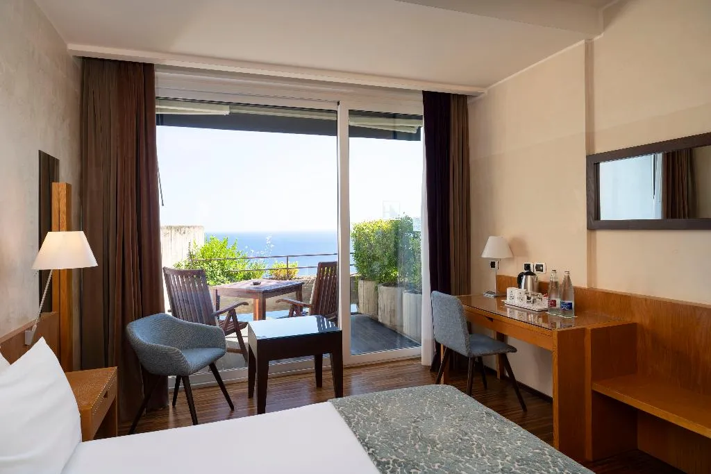 DOUBLE SINGLE USE SUPERIOR SEA VIEW Room, Eurostars Monte Tauro, Taormina
