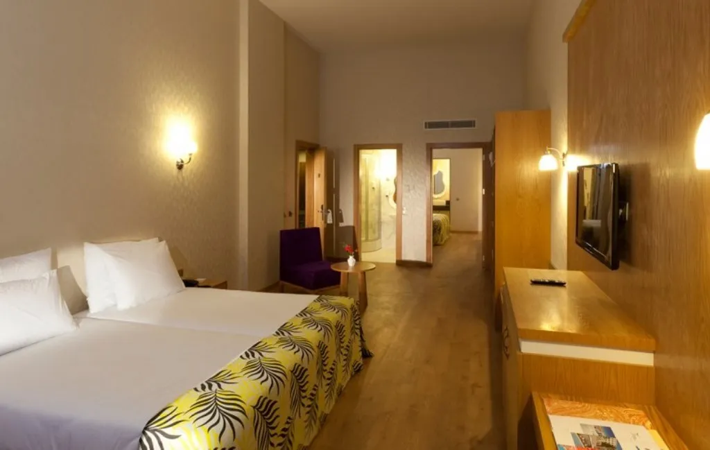 FAMILY ROOM TWO BEDROOMS ONE BATHROOM Room, Defne Defnem Hotel, Antalya