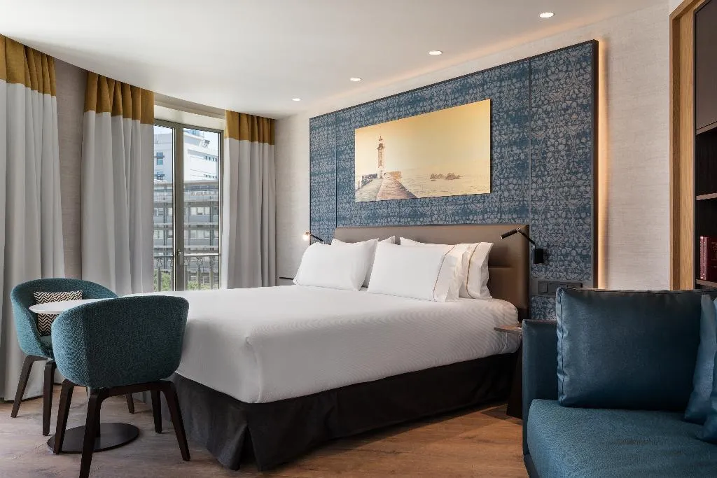 DOUBLE SINGLE USE PREMIUM Room, Eurostars Aliados, Porto