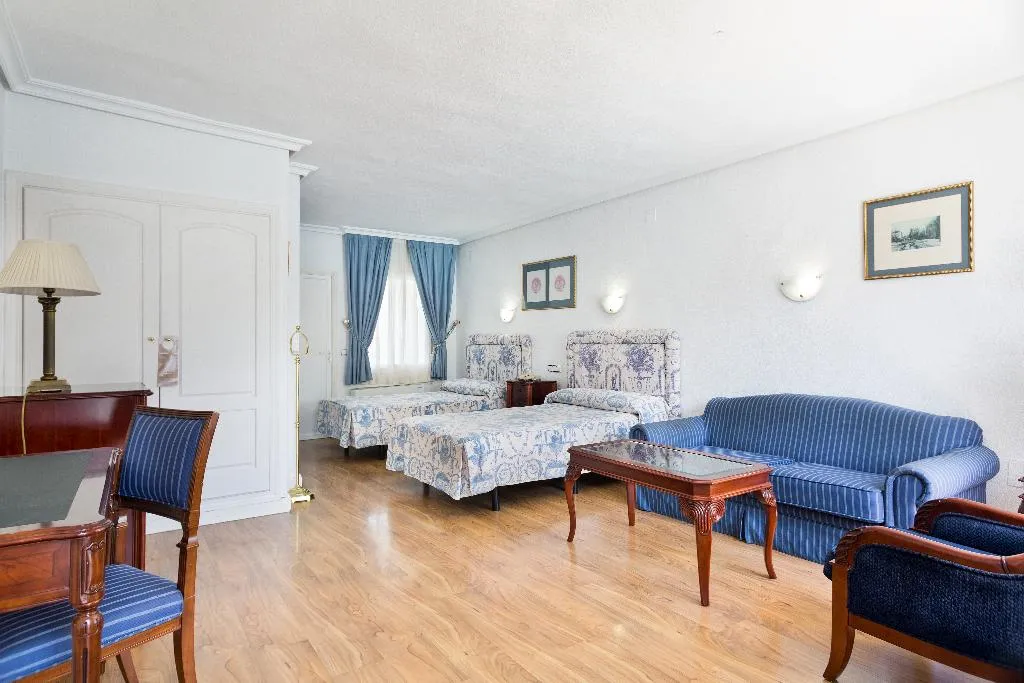 Double or Twin SUPERIOR Room, Best Osuna Madrid Feria, Madrid