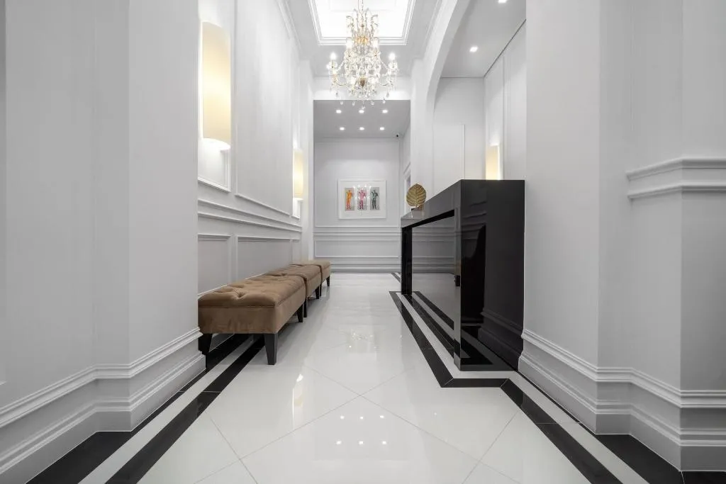 Sports and Entertainment, Praxitelous Luxury Suites, Athens