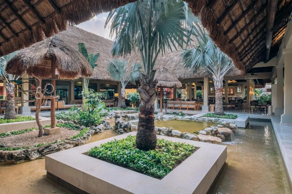 Lobby, Iberostar Waves Quetzal All Inclusive, Cancun Area