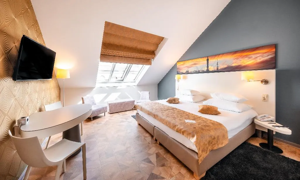 Room, Grandium Hotel Prague, Prague