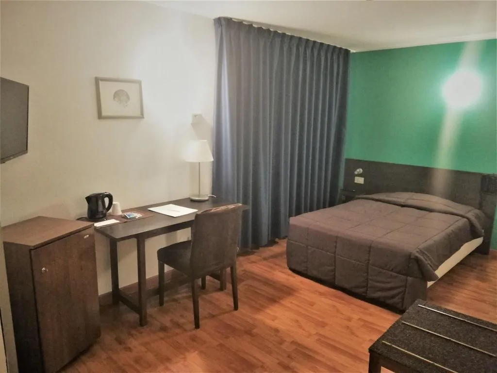 Room, Cristal Hotel Palermo, Palermo
