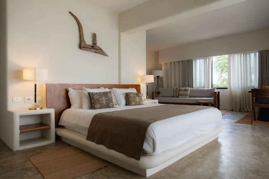 SUITE DELUXE OCEAN VIEW ONE BEDROOM Room, Chiringuito Tulum, Cancun Area