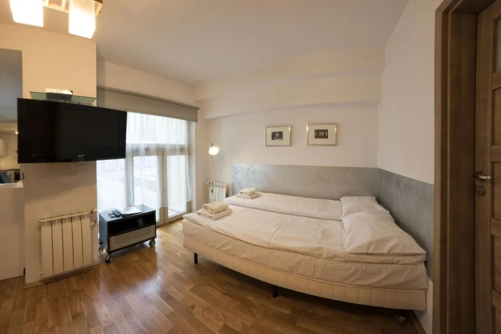 STUDIO CAPACITY 2 Room, Yourplace Biskupia Apartments, Krakow