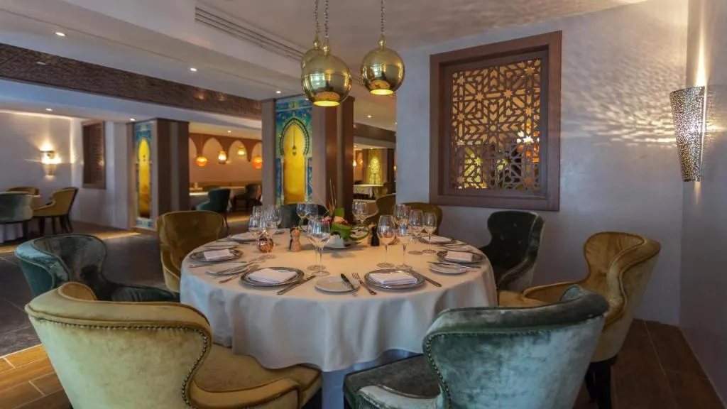 Restaurant, Radisson Blu Hotel & Convention Center, Tunisia