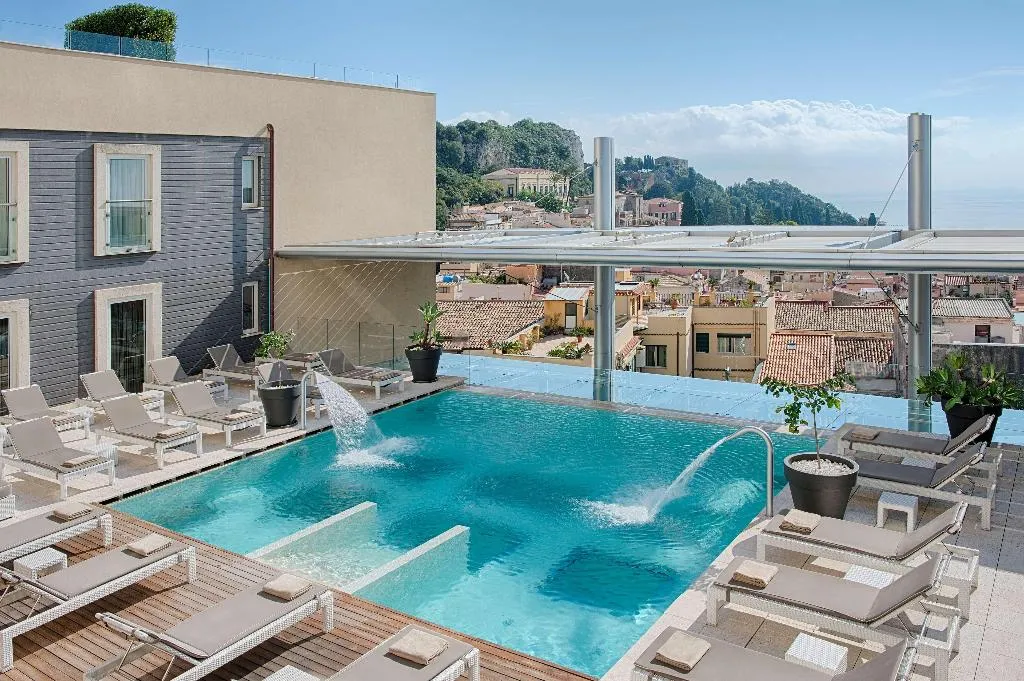 Pool, NH Collection Taormina, Taormina